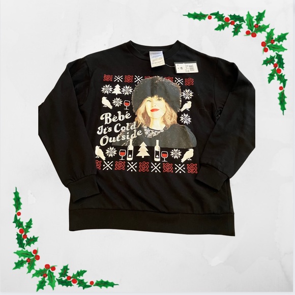 NWT Christmas Crewneck Long Sleeve Sweatshirt Bebe it’s Cold Outside - Picture 1 of 3